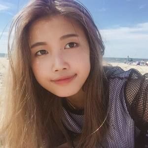 Meet your Posher, Audrey